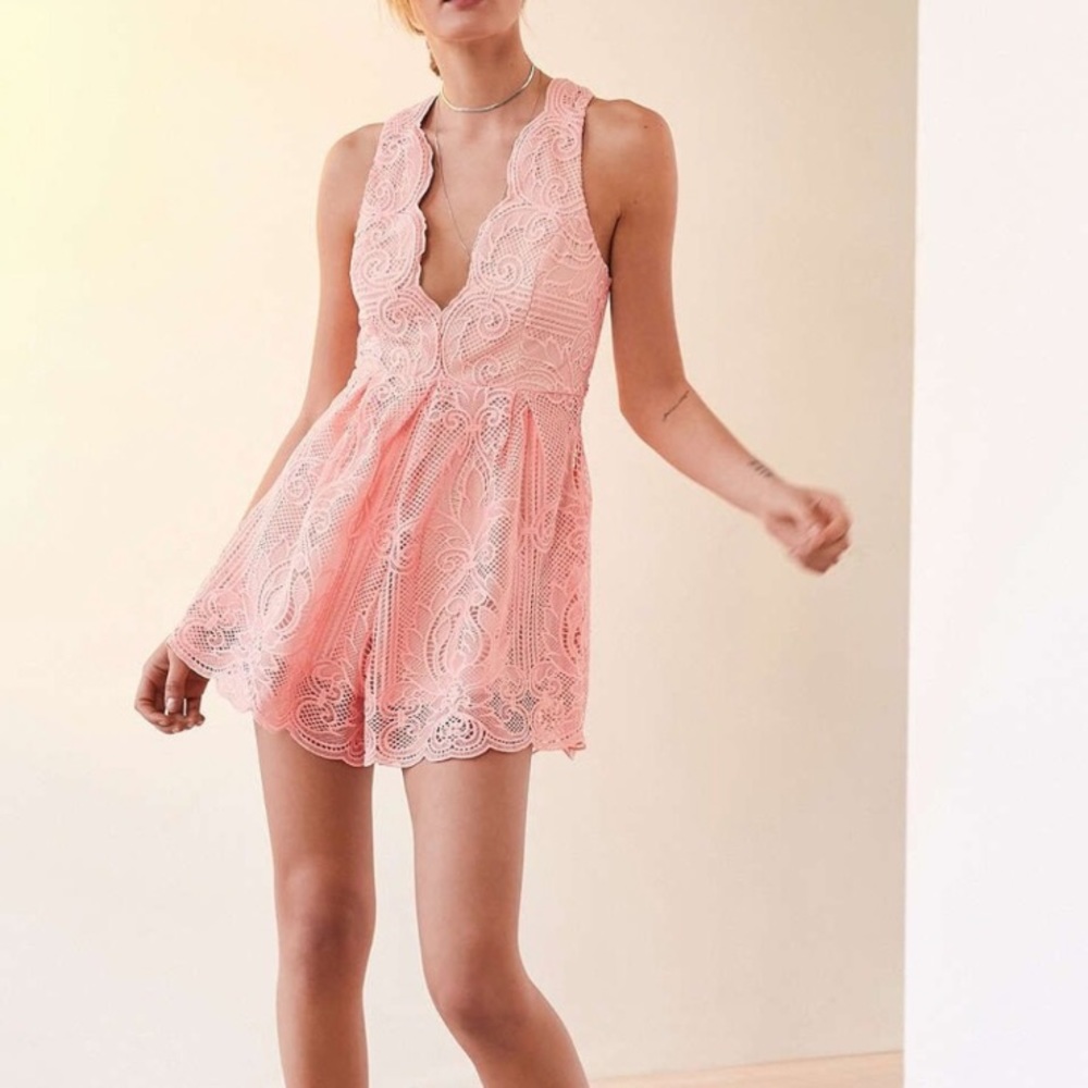 LOVE TRIANGLE Coral/Pink Romper